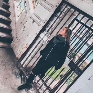 Meet your Posher, Anna